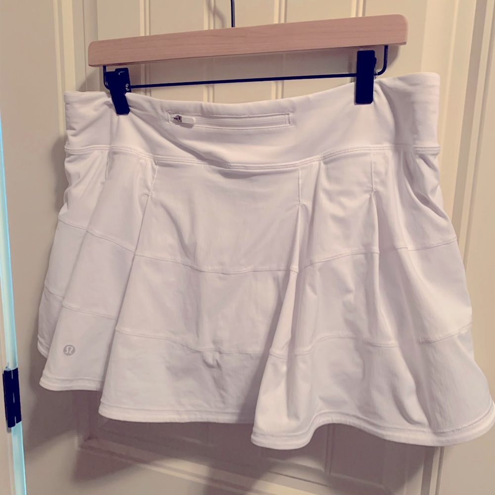 Pace Rival mid rise skirt tall